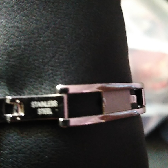 Bulova Gold-Tone Watch - Picture 8 of 11